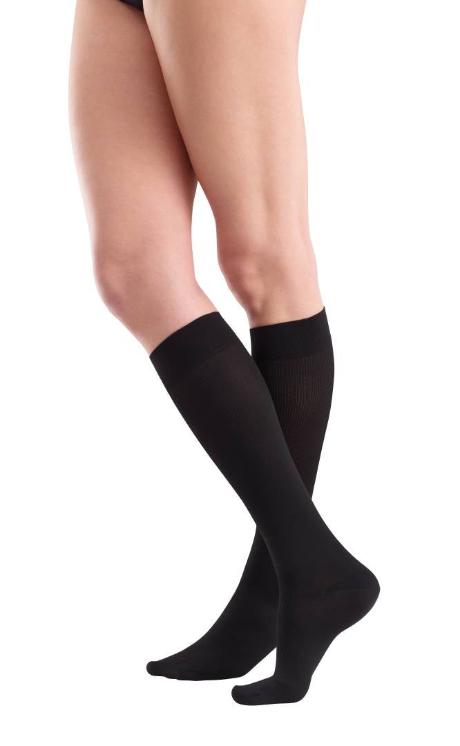 VenoTrain act Microfiber knæstrømper med kompression