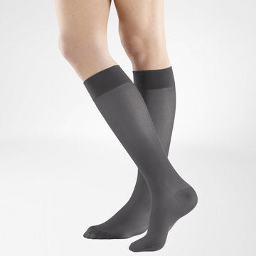 VenoTrain act Cotton knæstrømpe med kompression