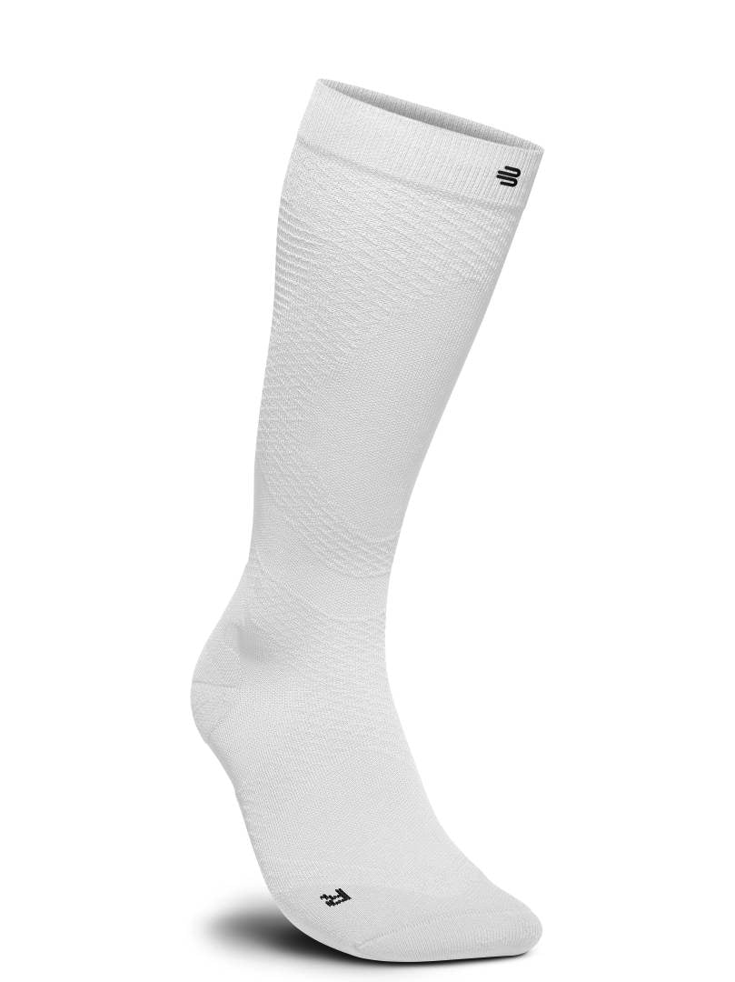 BAUERFEIND RUN ULTRALIGHT Compression Sock - HIGH CUT, Hvid